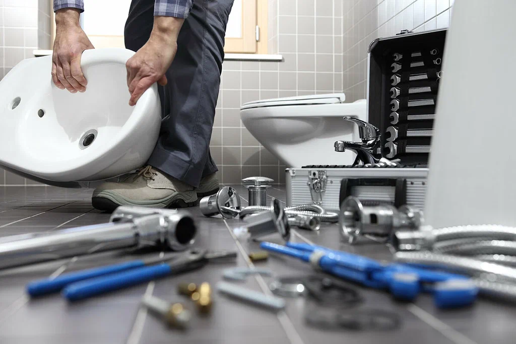 Professional bathroom plumbing repair in Moreno Valley